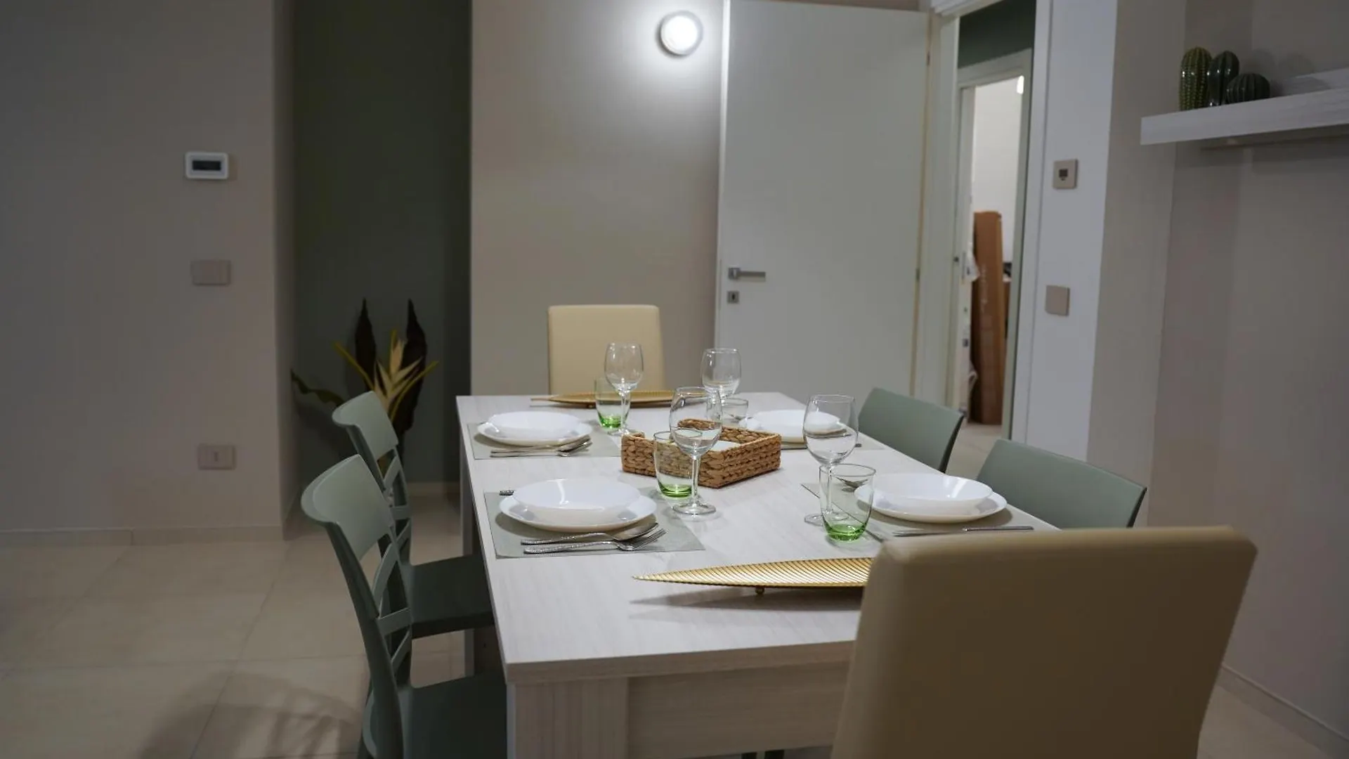 Monumentale M5 Apt - 6 Ospiti & Famiglie Con 2 Bagni E Suite Milaan 0*,  Italië
