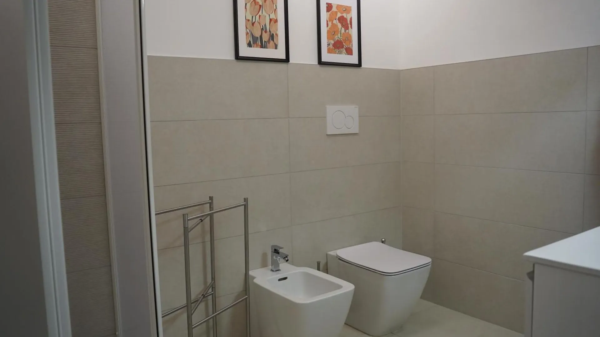 Monumentale M5 Apt - 6 Ospiti & Famiglie Con 2 Bagni E Suite Milaan Italië